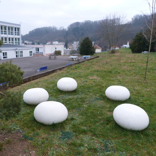 Bank für den öffentlichen Raum / organisches Design - ZA-ZEN - NORCOR MOB.URBAIN - Beton