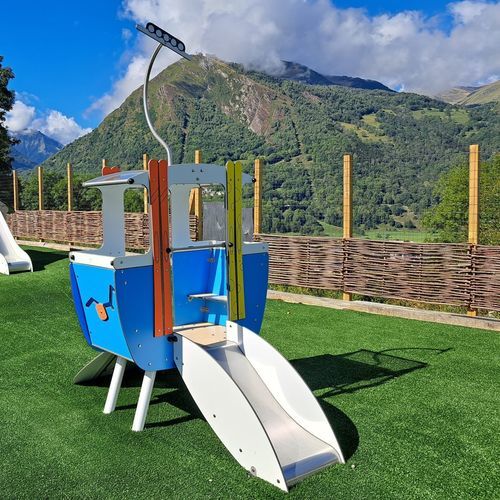Spielhaus für Spielplätze - LA TÉLÉCABINE  - Transalp - für öffentliche Einrichtungen / bodenstehend