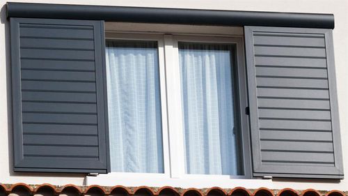 Einflügeliger Fensterladen - SMARTIA M5300 - ALUMIL - Aluminium / Sicherheit / automatisch