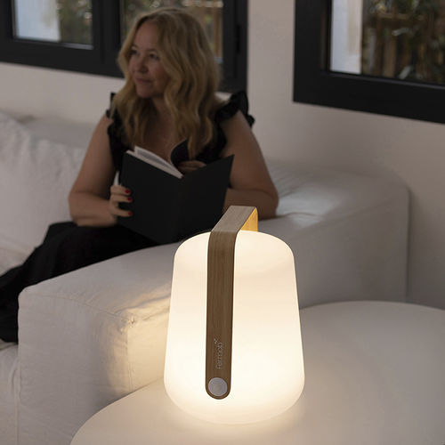 Mobile Lampe - BALAD - FERMOB - Aluminium / Bambus / Polyethylen