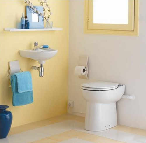 Freistehendes WC - SANICOMPACT C43 ECO+ - SFA Sanitrit España - Keramik / mit Zerkleinerer
