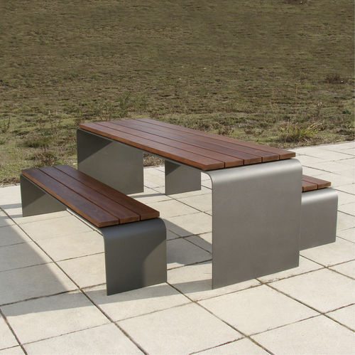 Moderne Tischgarnitur - Arc - LARUS DESIGN - Holz / Stahl / Garten