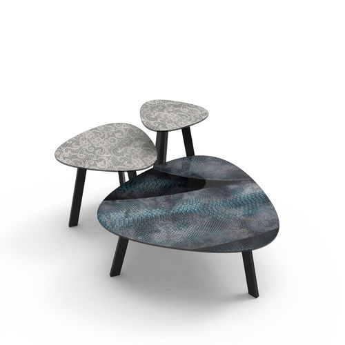 Moderner Couchtisch - Mecren - Momenti - Glas / Gestell aus Metall / rund