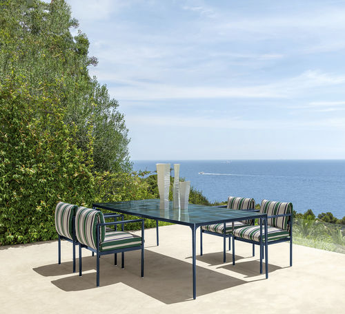 Moderner Esstisch - NALU - TALENTI - Aluminium / Sandstein / Gestell aus Aluminium