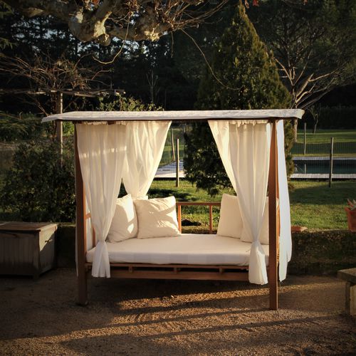 Garten Bett Originelles Design Madrague Honeymoon Holz Fur Hotels