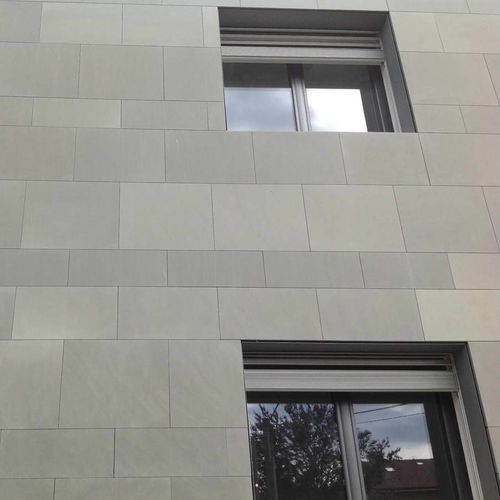 Paneel-Fassadenverkleidung - GREY SAND - Balfin srl - Sandstein / poliert / Steinoptik