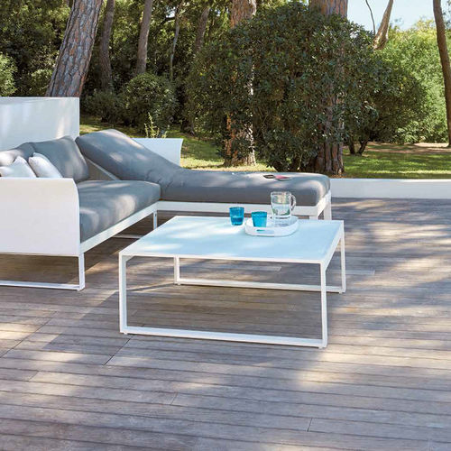 Moderner Couchtisch - KOMFY - SIFAS - Glas / Gestell aus lackiertem Aluminium / quadratisch