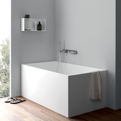Quadratische Badewanne - Mini - Rexa Design - freistehend / in Wandnähe / für Wohnungen