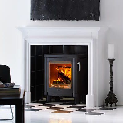 Holz-Kaminofen - 51L - Contura - 0 - 5 kW / modern / Gusseisen