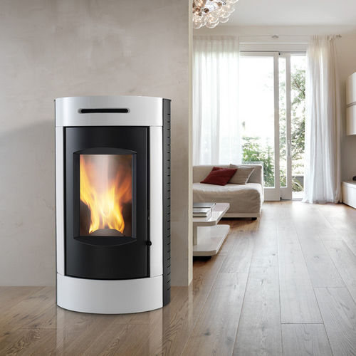 Wasserführender Kaminofen / Pellet - TOUR XW - Caminetti Montegrappa - Holz / modern / Stahl