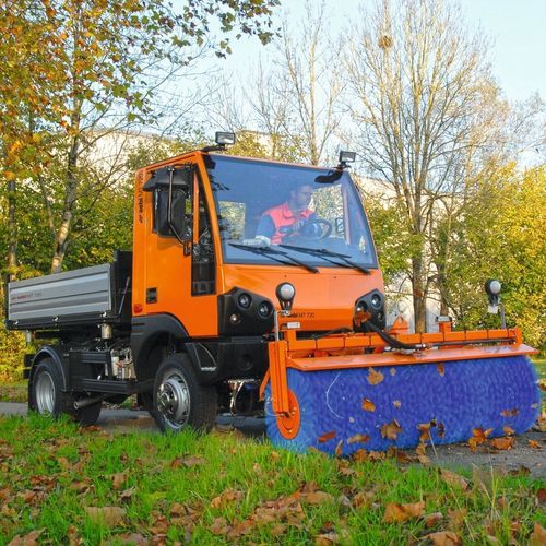 LKW-montierter Kehrsauger - LKS - Aebi Schmidt - Straßen / für Abfallprodukte / hydraulisch
