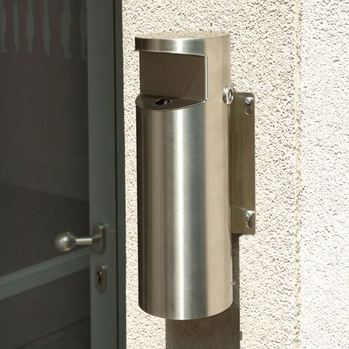 Wandmontierter Aschenbecher - COLIBRI - Concept Urbain - Edelstahl / für den Außenbereich / für öffentliche Bereiche