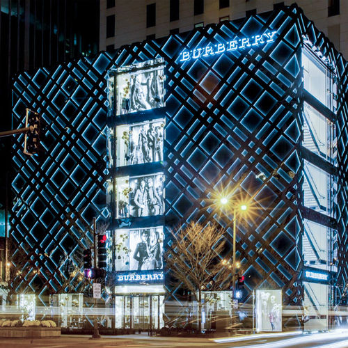 Paneel-Vorhangfassade - BURBERRY CHICAGO - A. Zahner - Glas / Edelstahl / Dekor