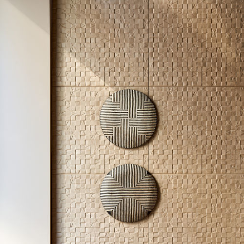 Wandverkleidung auf Vlies - ADOBE - ARTE - Innenbereich / Textil / Relief