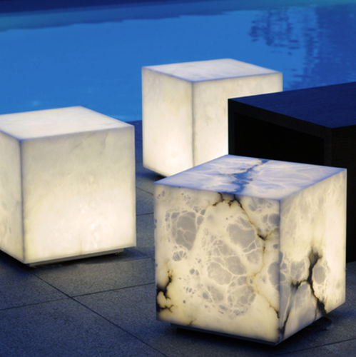 Moderner Couchtisch - CUBY - Atelier-alain-ellouz - Alabaster / Gestell aus Alabaster / quadratisch