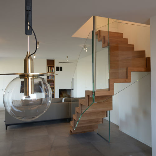 Gerade Treppe - CUBICA GLASS - TECNOSCALE - viertelgewendelt / halbgewendelt / Holzstufen