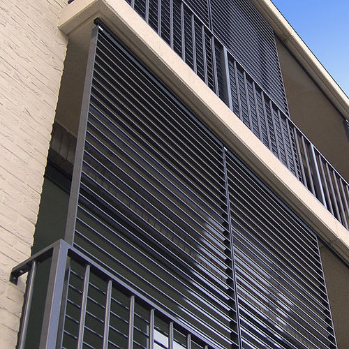 Aluminium-Sonnenschutzlamelle -  SLIMFRAME SERIES - Duco - für Fassaden / gleitend