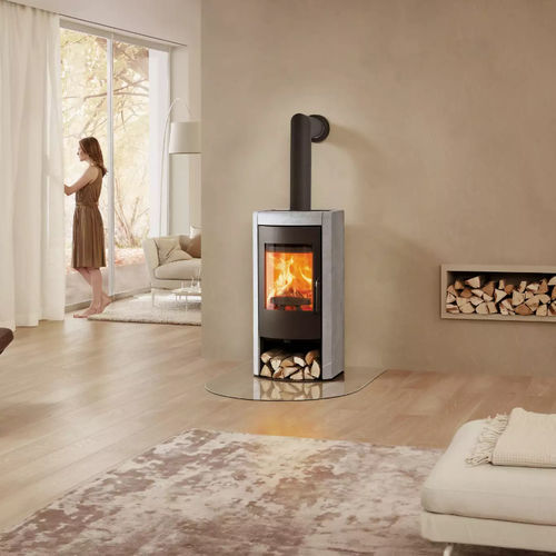 Holz-Kaminofen - ALU­MO - Rika - 8 kW / bodenstehend / modern