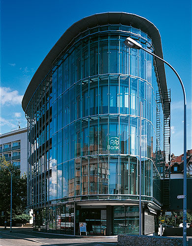 Punktgeheftete Vorhangfassade - PSD BANK BUILDING, FREIBURG - Schindler - Glas