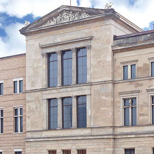 Holzfenster -  NEUES MUSEUM, BERLIN - Schindler - Flügel / Sicherheit