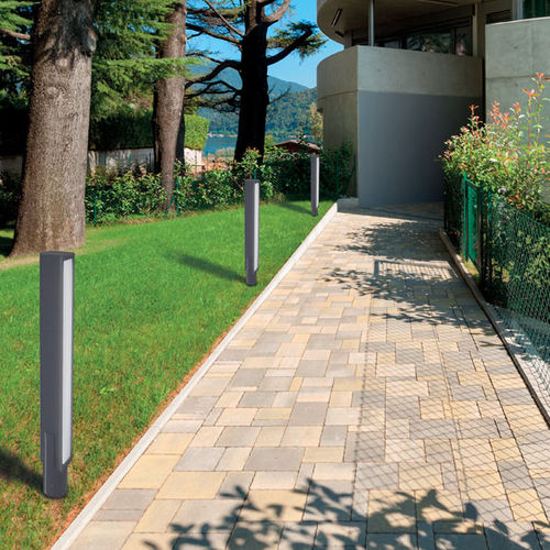 Leuchtpoller für Garten - KOMPASS - Arcluce S.p.A. - modern / Aluminiumguss / extrudiertes Aluminium