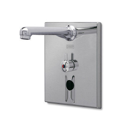 Wasserhahn für Waschtisch - SPEEDY - DMP Electronics - wandmontiert / elektronisch / Metall