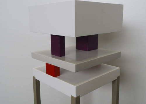 Moderner Konsolentisch - PIED-DE-GRUE - Les Pieds sur la Table ® - Holz / Stahl / in Würfelform