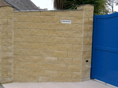 Hohler Betonstein - GARDEN® - Perin - für Trennwand / hochleistungsfähig / unverputzt
