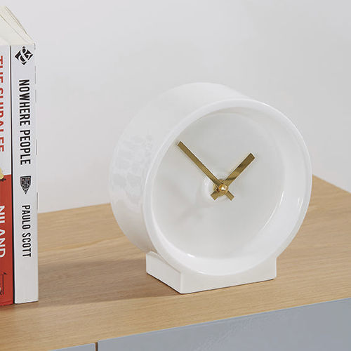 Moderne Uhr - TURNED  - THELERMONT HUPTON - Tisch / Analog / Keramik