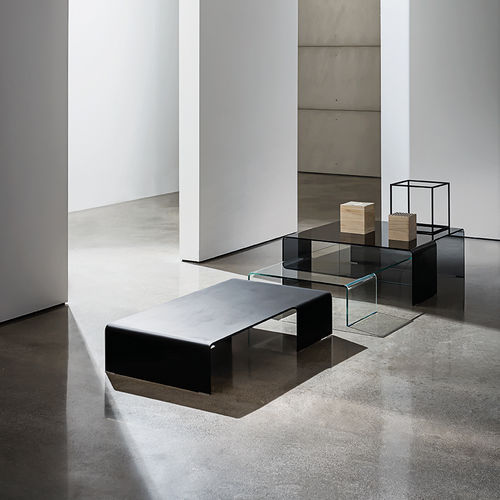 Moderner Couchtisch - SPIDER - Sovet Italia - Rauchglas / lackiertes Glas / gewölbtes Glas