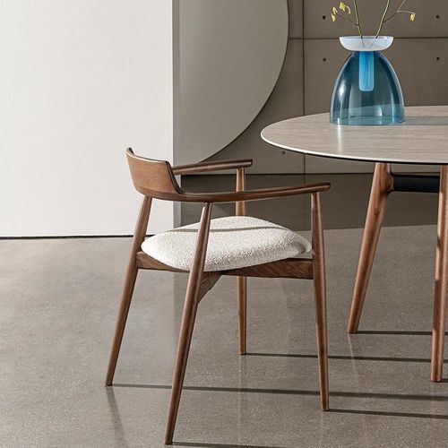 Moderner Stuhl - XENIAL - Sovet Italia - für den Innenraum / Stoff / Leder