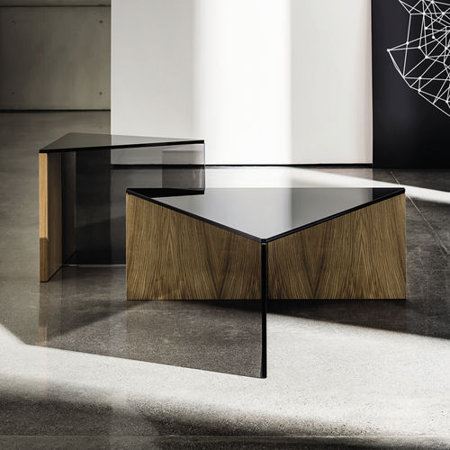 Moderner Couchtisch - REGOLO - Sovet Italia - lackiertes Glas / Eiche / Nussbaum