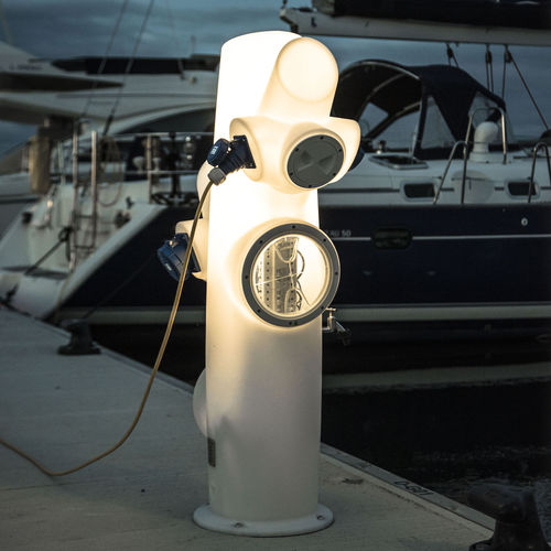 Leuchtpoller für Privatgebrauch - Coral Power Pedestal - Keha3  - für öffentliche Bereiche / originelles Design / skandinavisches Design
