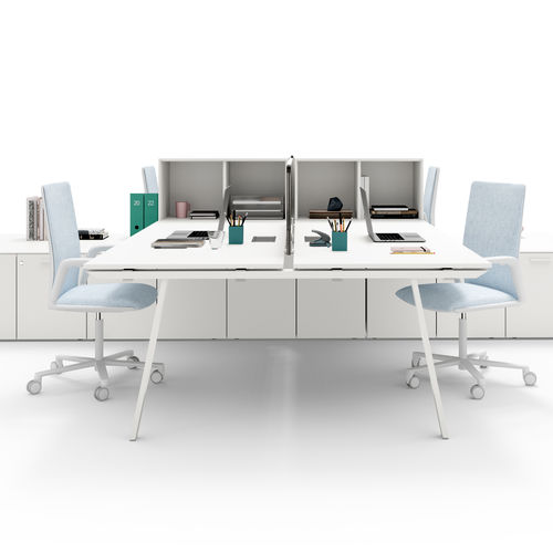 Schreibtisch für Open Space - TAKE OFF - Bralco - modern / melaminbeschichtet / mit 4 Beinen