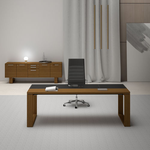 Chefschreibtisch - ARCHE - Bralco - modern / Holz / mit Gestell aus Paneelen