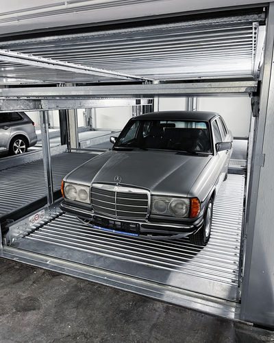 Parksystem mit Plattform - TRENDVARIO 6300+ - KLAUS Multiparking GmbH - mit Aufzug
