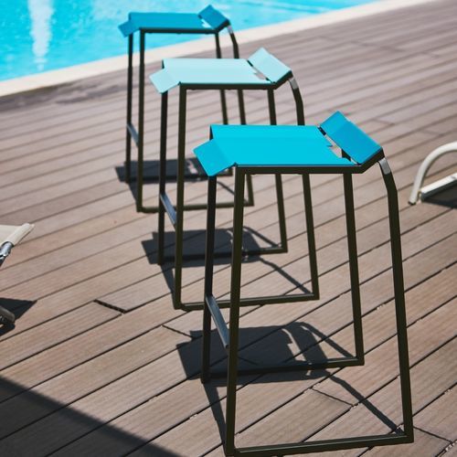 Moderner Barhocker - PLEATS - TF URBAN - Stahl / Gestell aus Stahl / mit 4 Beinen