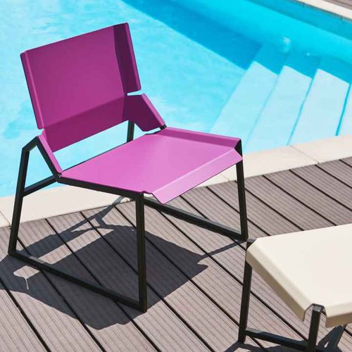 Moderner Barhocker - PLEATS - TF URBAN - Aluminium / Gestell aus Stahl / mit Kufengestell