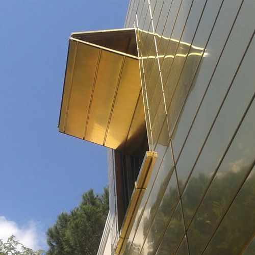 Stahl-Sonnenschutzlamelle - KNEE - isamserramenti - für Fenster / motorisiert