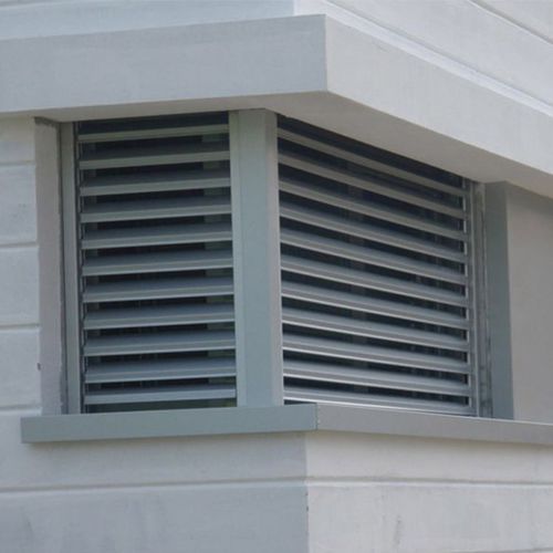Aluminium-Sonnenschutzlamelle - isamserramenti - für Fassaden / für Fenster