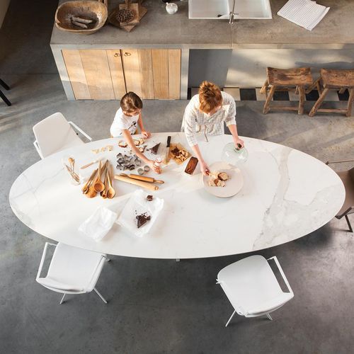 Moderner Esstisch - ELYPS - Ghekiere Industries - Glas / Keramik / Edelstahl