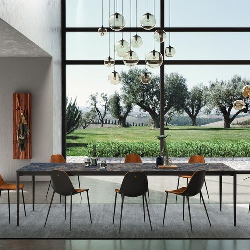 Moderner Esstisch - MARGUERITE - Ghekiere Industries - Glas / Keramik / lackiertes Aluminium