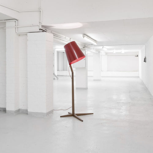 Bodenlampe - FUJIYA - Dare Studio - Eiche / Nussbaum / modern