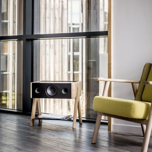 Bodenstehender Lautsprecher - La Boite Concept - Bluetooth / kabellos / Aktiv