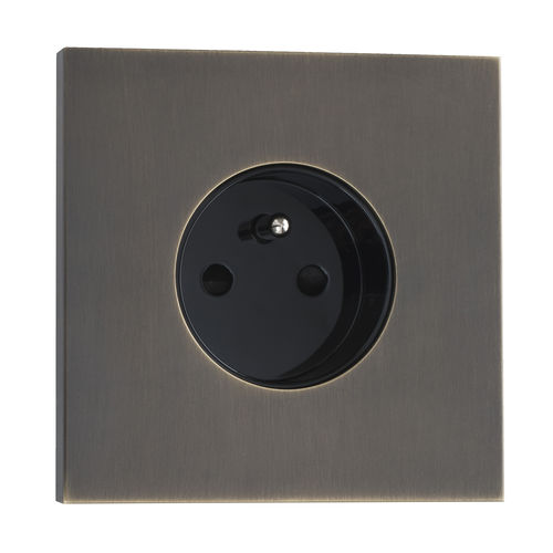 Wandmontierte Steckdose - COLLECTION SIAM: PSI001-BM - LUXONOV - Messing / modern