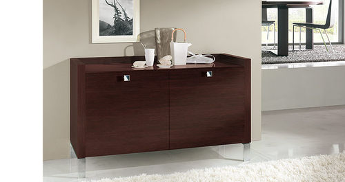 Sideboard mit hohen Beinen - OBJECT  - Homes - modern / Holz