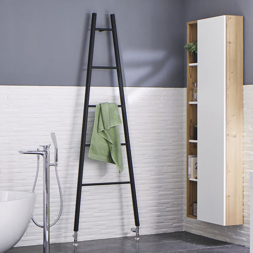 Heißwasser-Badheizkörper - HT SPA - CHRISTESEN GmbH - modern / Stahl / bodenstehend