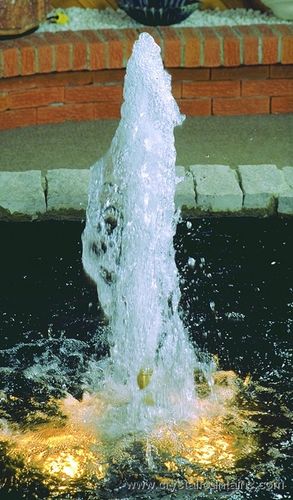 Fontäne - NIC SERIES - FUNNEL CASCADE JET - Crystal Fountains