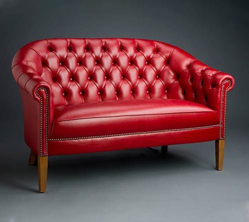 Chesterfield-Sofa - Vienna - Kingsgate Furniture ltd - Leder / mit Armlehnen / handgefertigt
