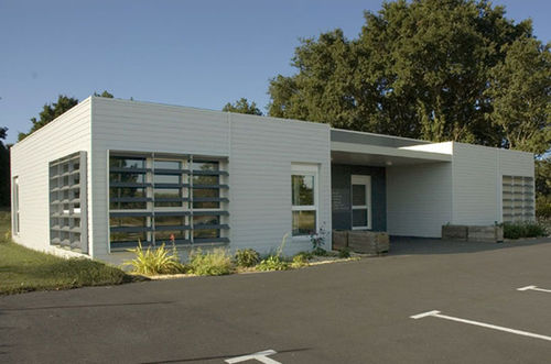 Modulgebäude - LEPINEAU 166 m²  - Cougnaud - Fertigbau / Holz / für Büro